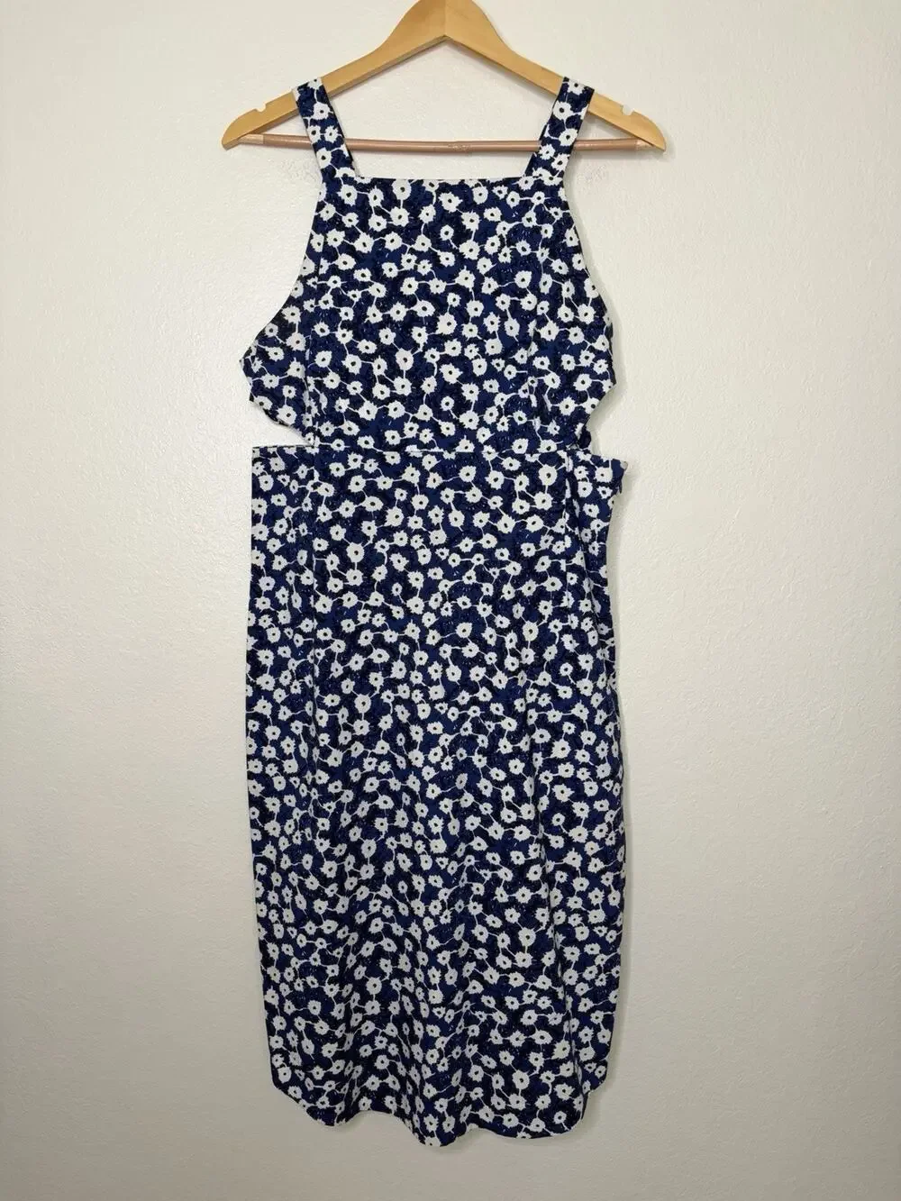 Kate Spade Saturday Blue White Ditsy Floral Cut Out Dress Size 12 Whimsical